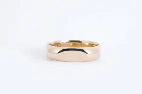 14k Yellow Gold Band Size 9 (7.06g.)