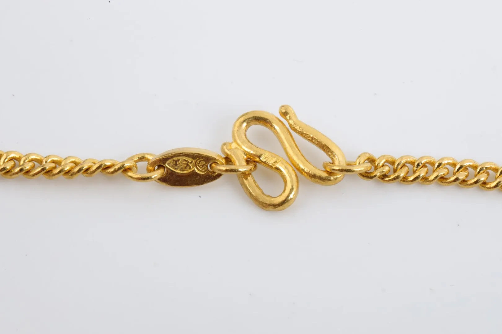 16" 24k Yellow Gold Curb Chain (16.82g.)