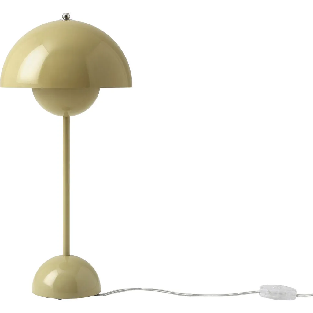 &Tradition Flowerpot Table Lamp VP3