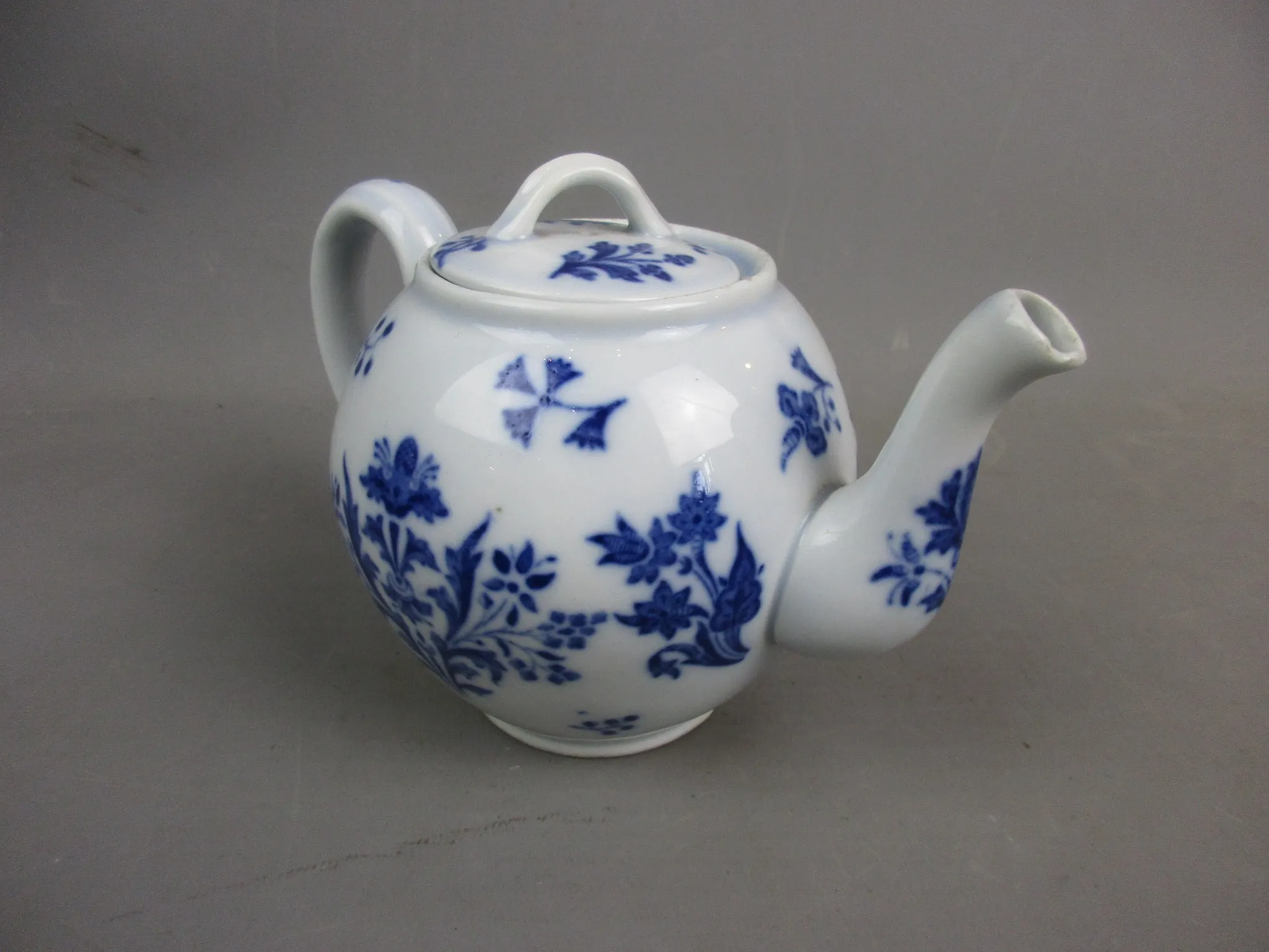 Blue & White Floral Design Transferware Tea Pot Antique Georgian c1820