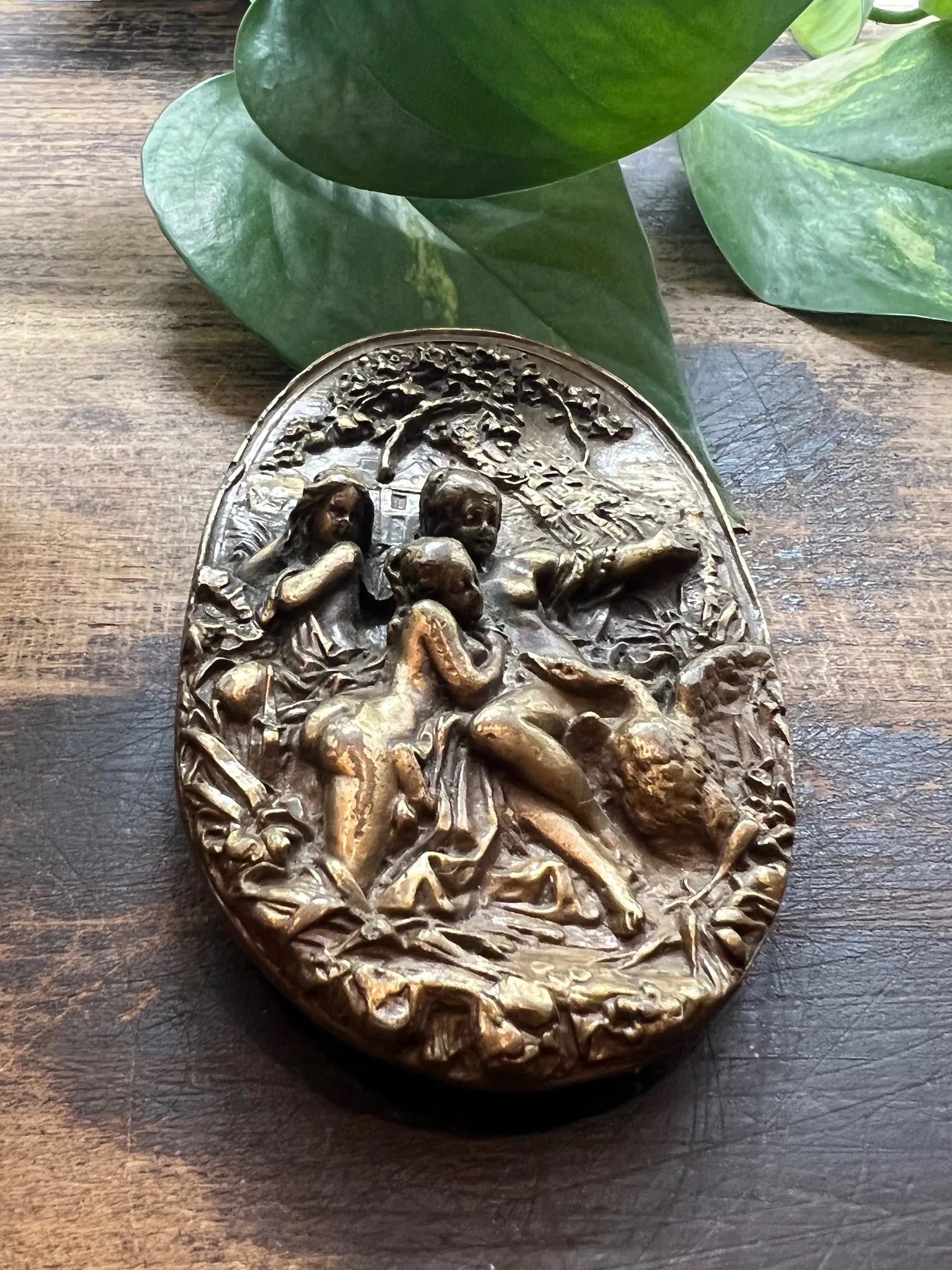 BUCKLE UP 1970's Brass Renaissance Scene Belt Buckle