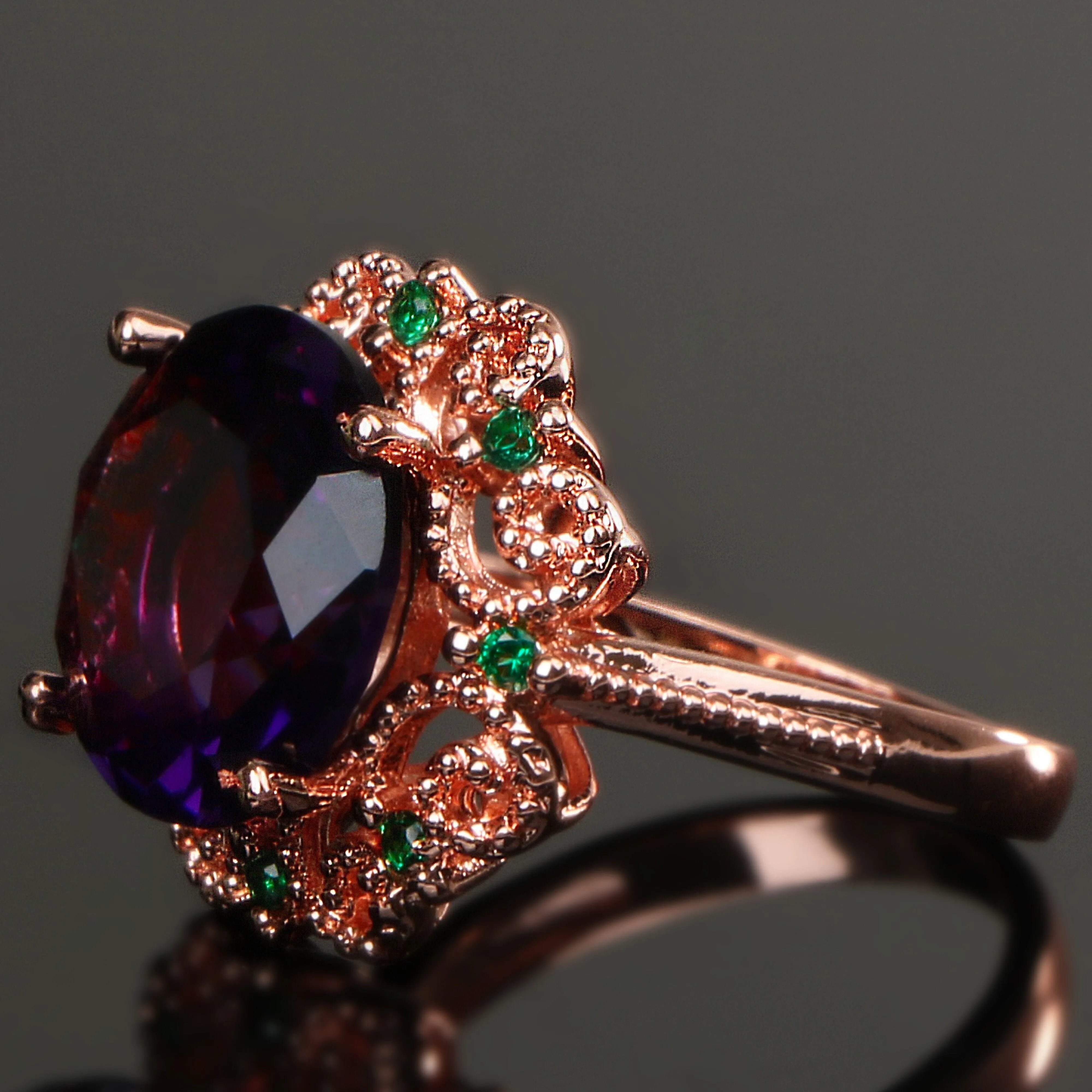 Charm Classic Flower Amethyst Gemstone Ring