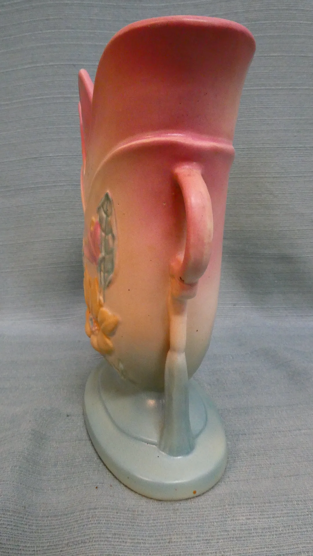 Hull Pottery Magnolia Vase