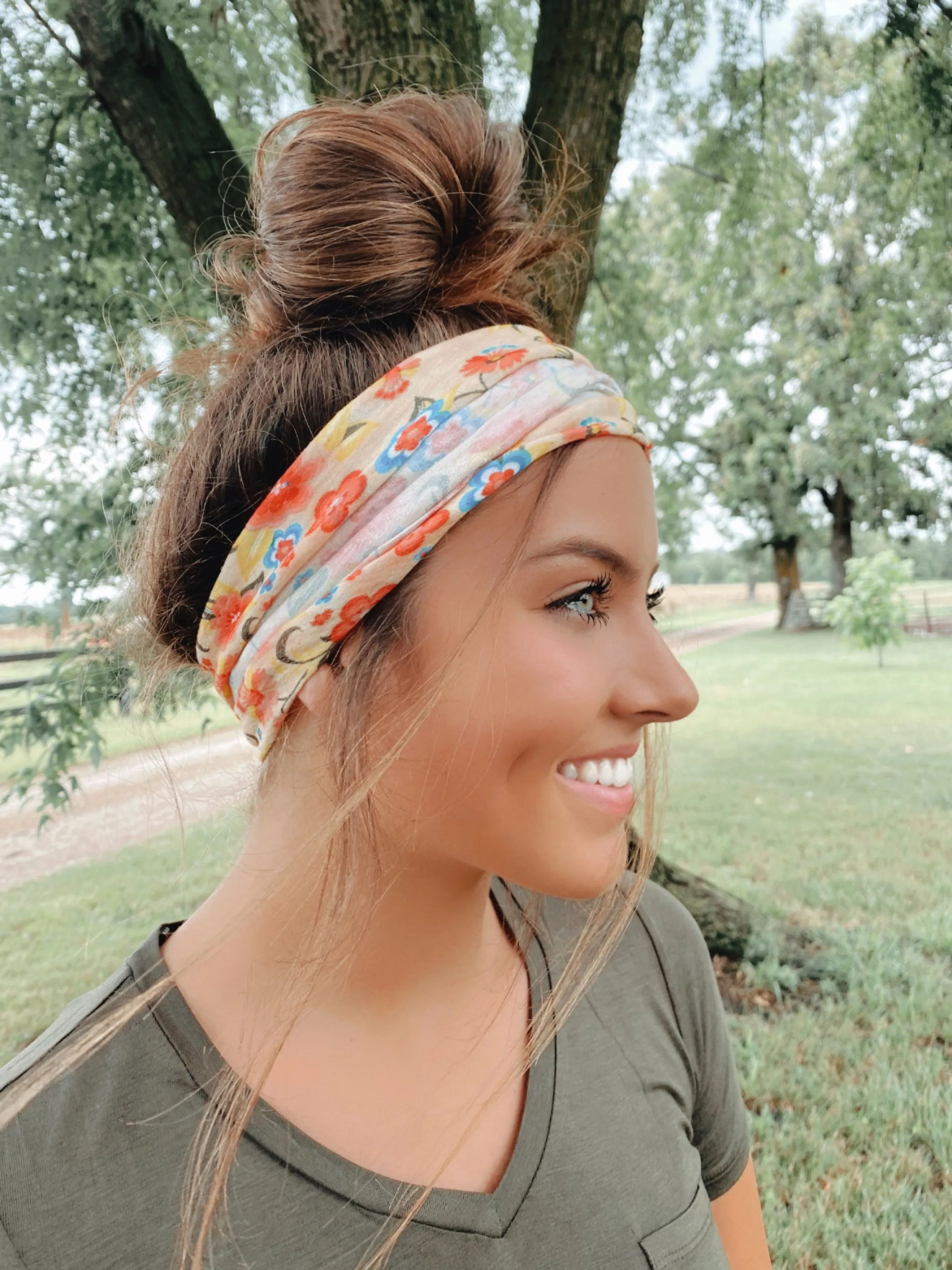 Ivory Floral Stretchy Headwrap