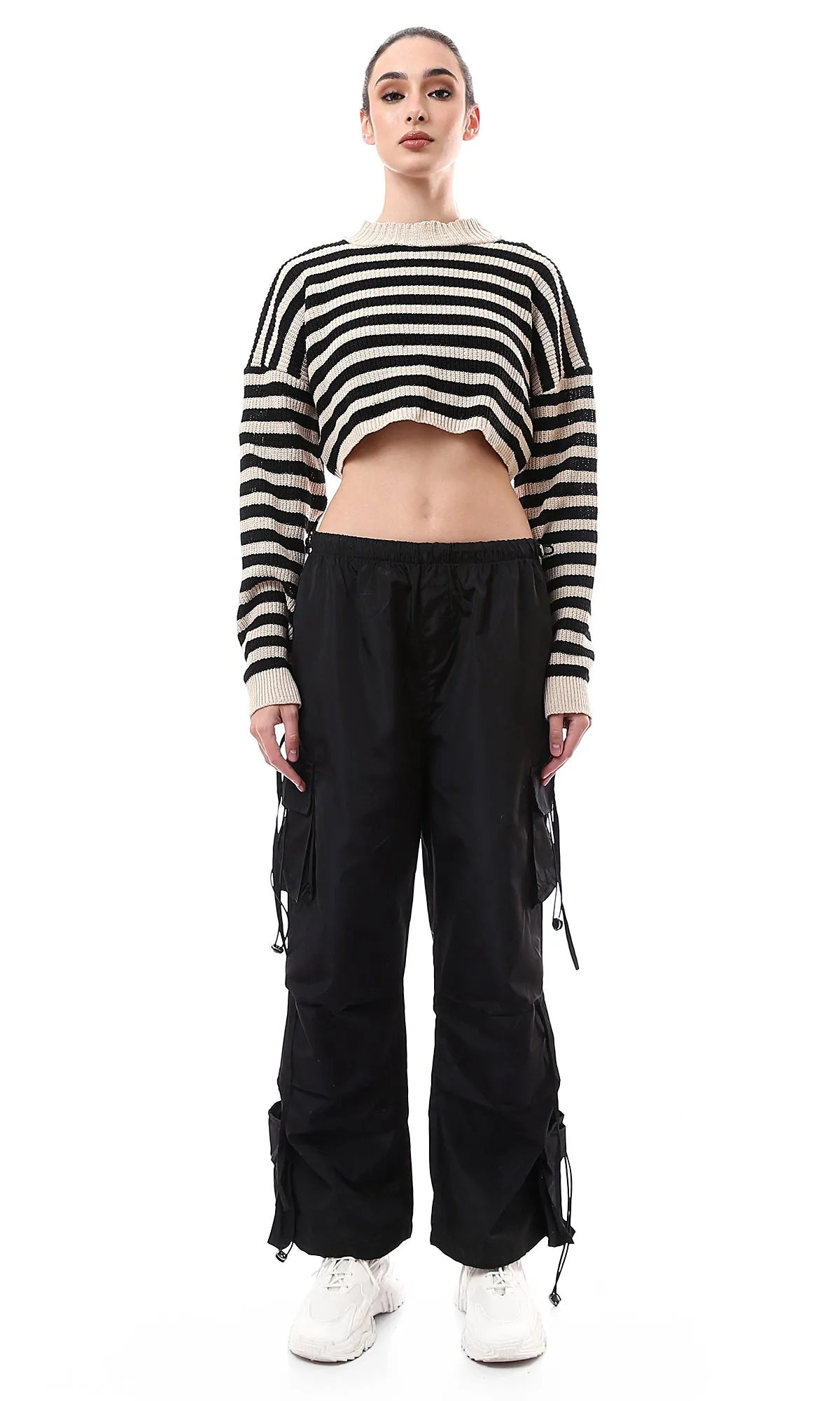 O172580 Beige & Black Stripes Knitted Cropped Pullover