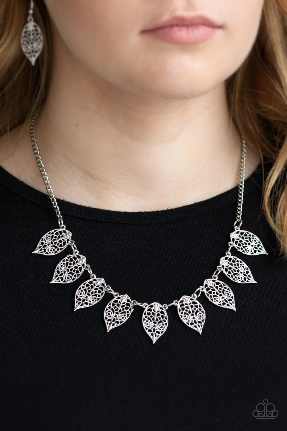 Paparazzi Leafy Lagoon Silver Necklace Set