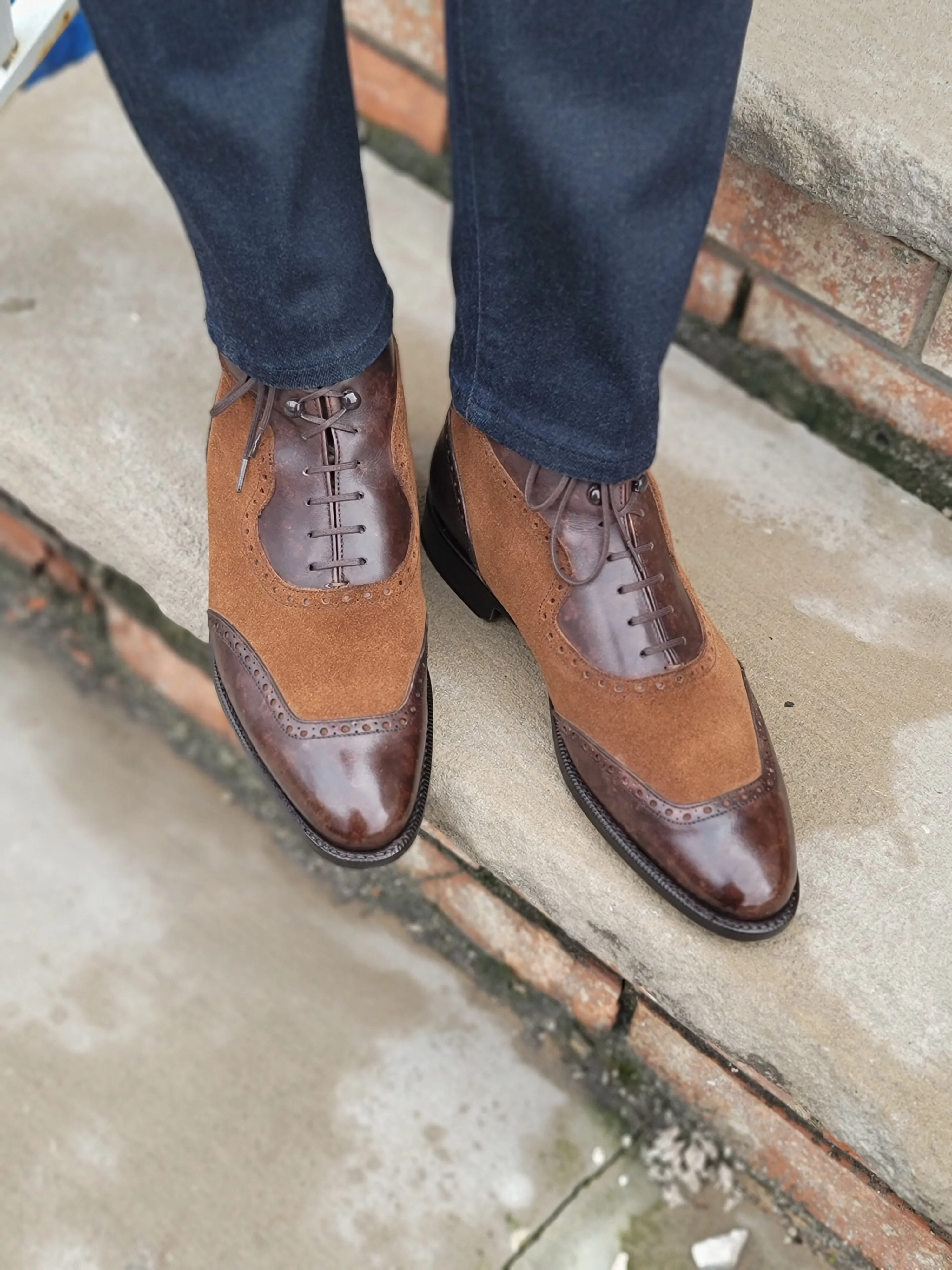 Pinehurst - Dark Brown Marble Patina / Snuff Suede