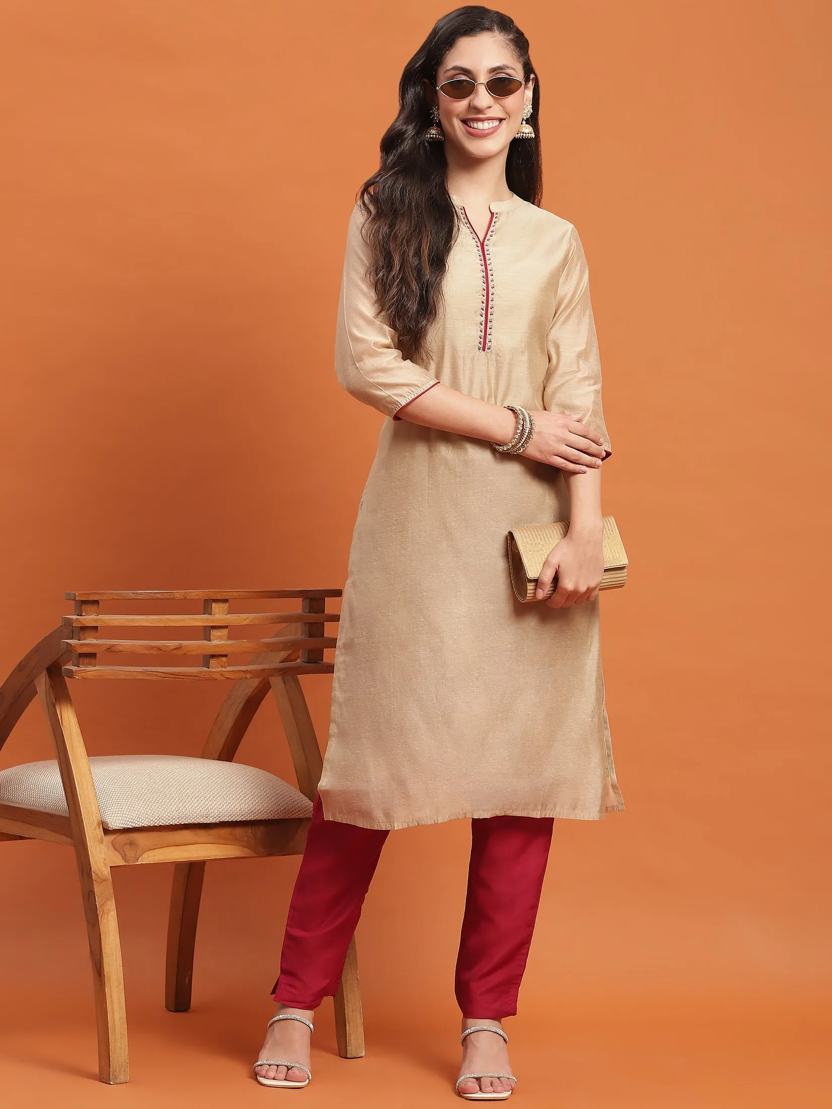 Women Beige Solid Kurta With Trouser